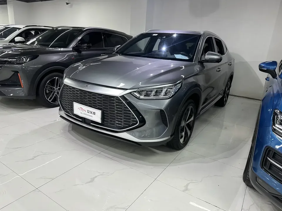 BYD Song PLUS DM Song PLUS DM 2021 DM-i 51KM 2WD Premium Edition 2022 — photo 1, buy with delivery to Moscow