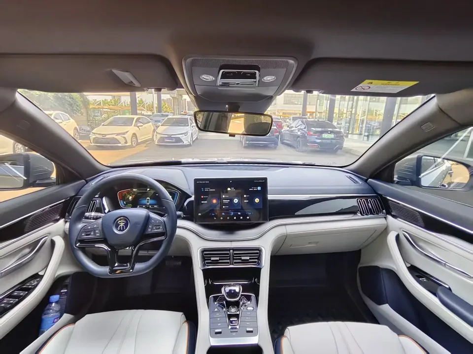 BYD Song PLUS DM Song PLUS DM 2021 DM-i 110KM 2WD Flagship 2023 — thumbnail 3