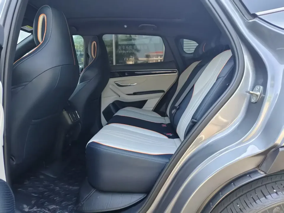 BYD Song PLUS DM Song PLUS DM 2021 DM-i 110KM 2WD Flagship 2023 — thumbnail 4