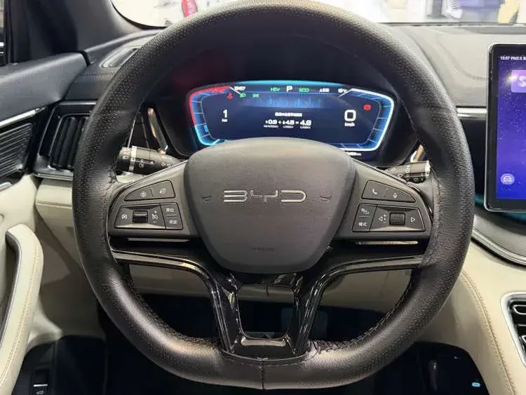 BYD Song PLUS DM Song PLUS DM 2023 DM-i Champion Edition 110KM Flagship 2023 — thumbnail 3