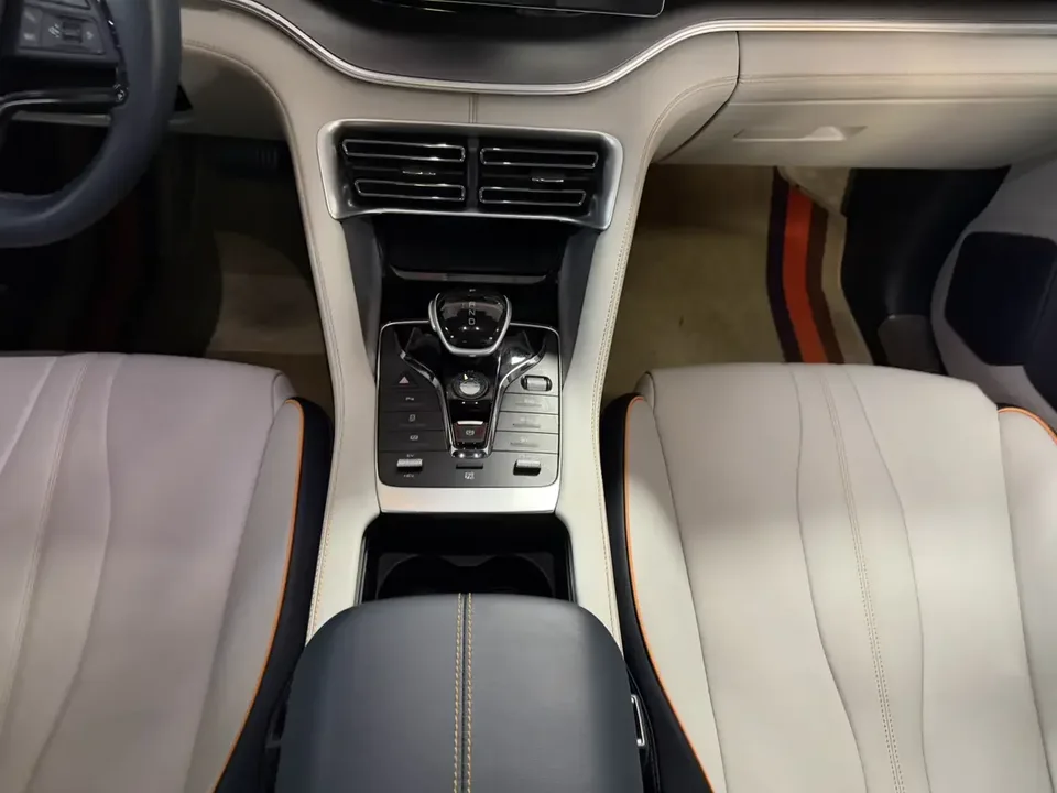 BYD Song PLUS DM Song PLUS DM 2023 DM-i Champion Edition 110KM Flagship 2023 — thumbnail 5