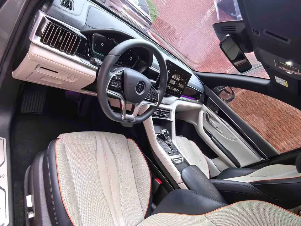 BYD Song PLUS DM Song PLUS DM 2021 DM-i 110KM 2WD Flagship 2023 — миниатюра 3