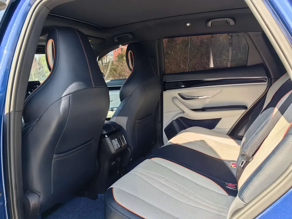 BYD Song PLUS DM Song PLUS DM 2021 DM-i 110KM 2WD Flagship 2022 — thumbnail 4