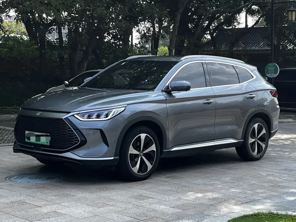 BYD Song PLUS DM Song PLUS DM 2021 DM-i 110KM 2WD Flagship PLUS 2023 — photo 1, buy with delivery to Moscow