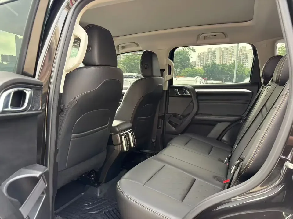 Haval Dargo Harvard dog 2021 1.5T 2WD Husky Edition 2022 — thumbnail 3