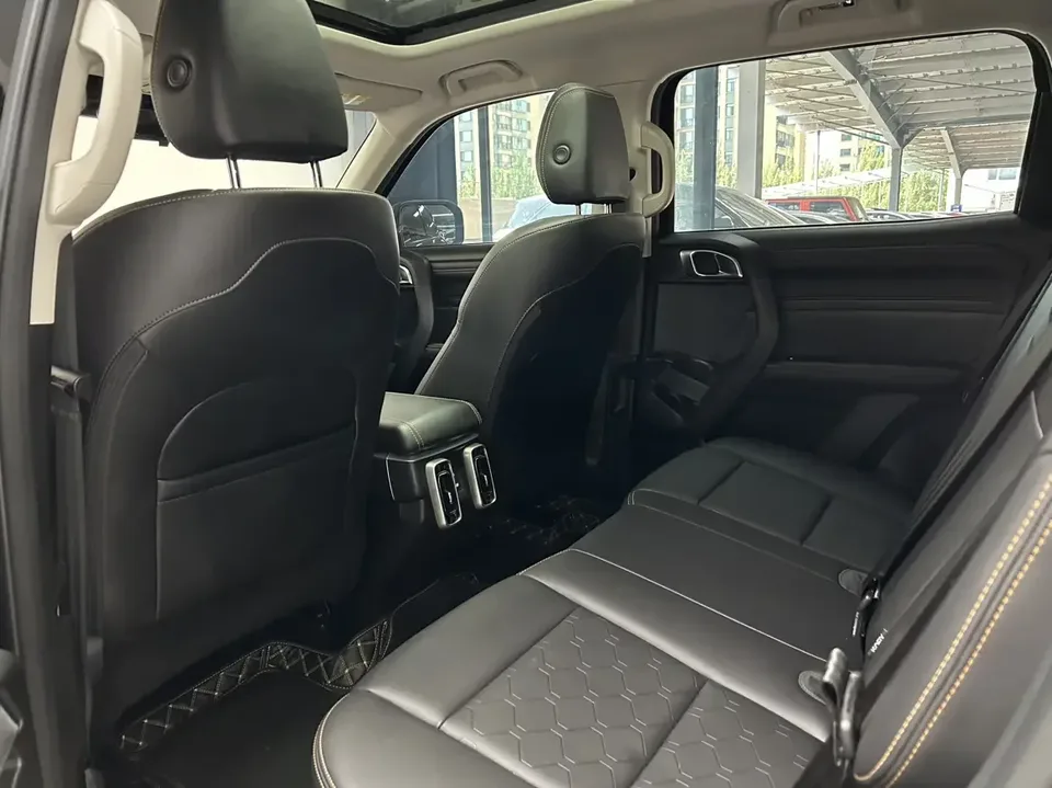 Haval Dargo Harvard dog 2024 1.5T 2WD Border Collie Edition 2024 — thumbnail 3
