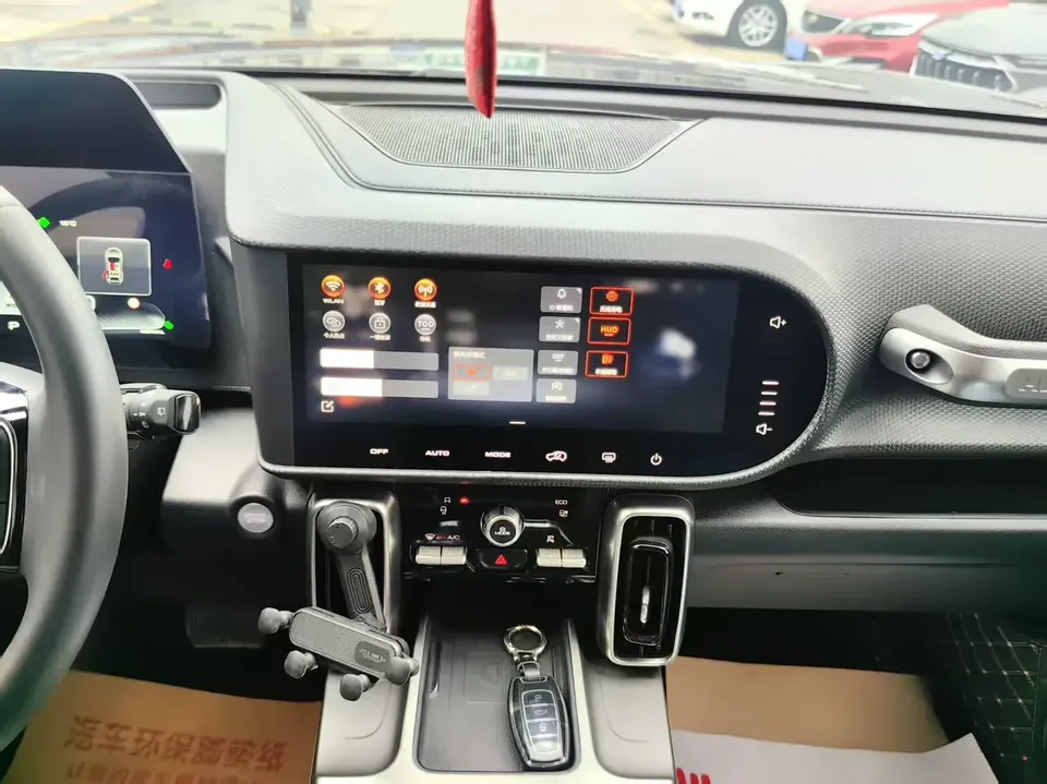 Haval Dargo Harvard dog 2024 1.5T 2WD Border Collie Edition 2023 — миниатюра 3
