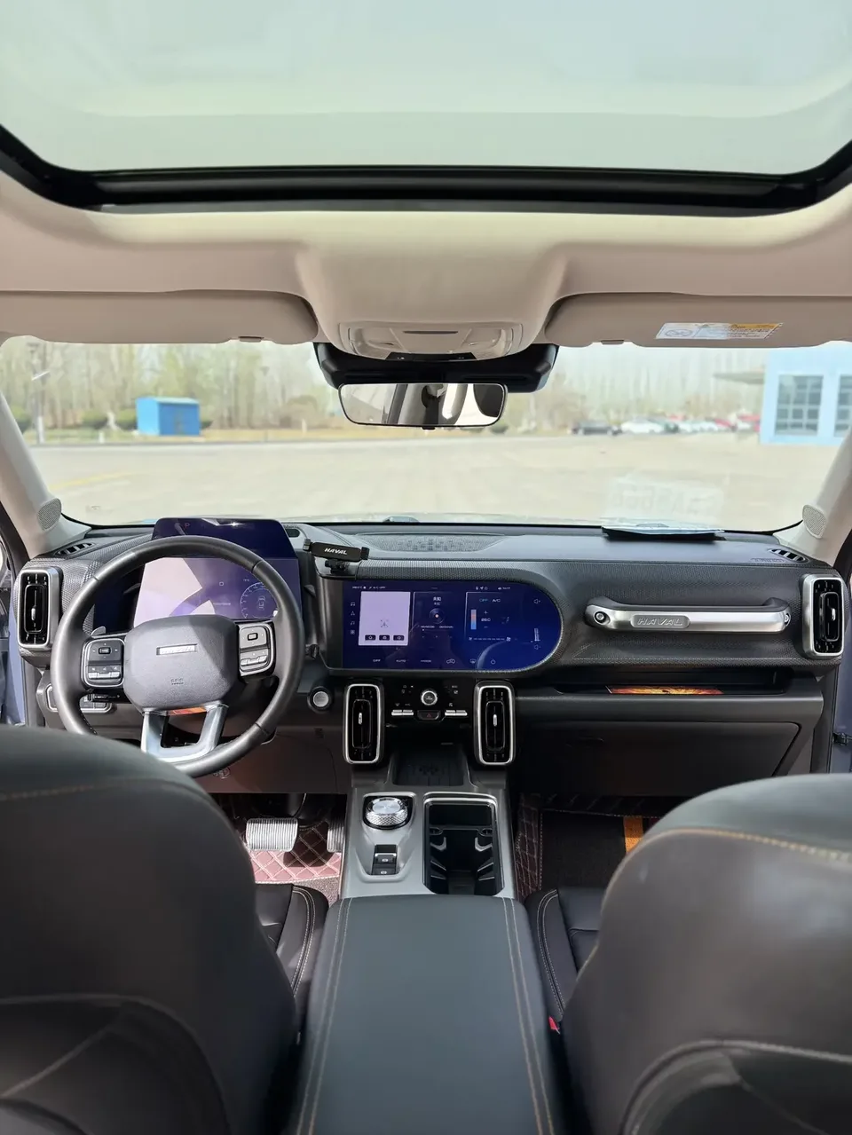 Haval Dargo Harvard dog 2022 1.5T 2WD Labrador Edition 2022 — thumbnail 5