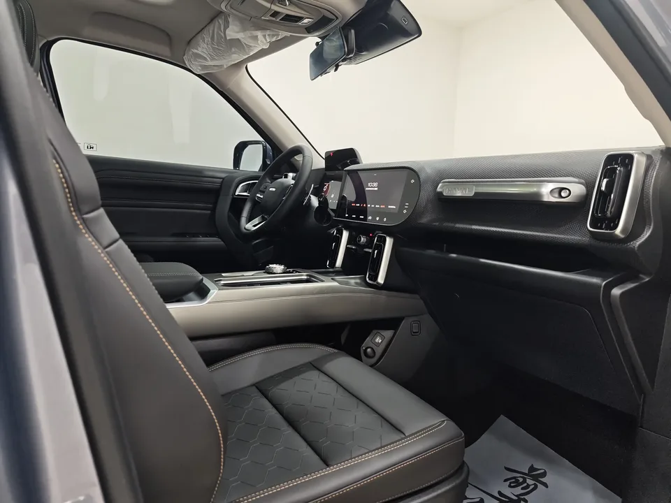 Haval Dargo Harvard dog 2024 1.5T 2WD Border Collie Edition 2024 — thumbnail 3