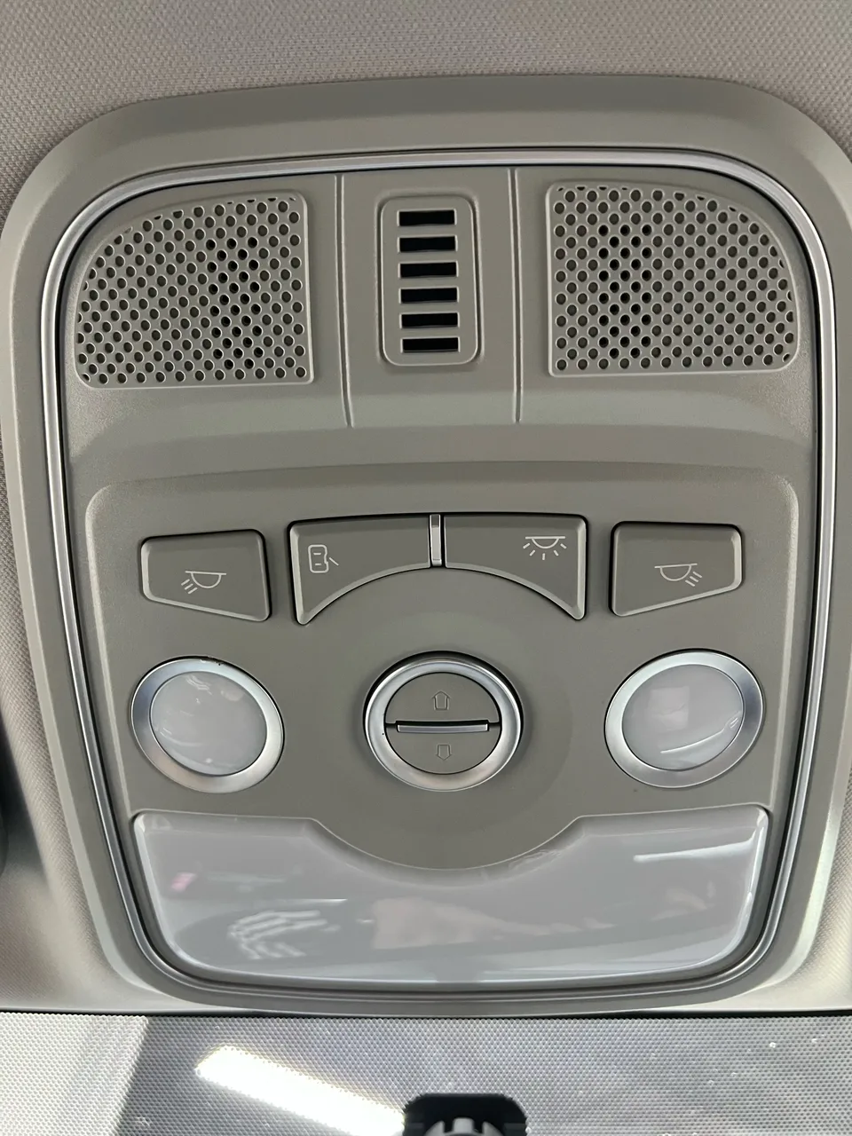 Haval M6 Haval M6 2023 PLUS 1.5T DCT Premium Smart Connection 2023 — thumbnail 3