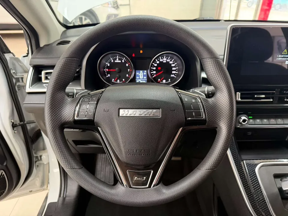 Haval M6 Haval M6 2021 PLUS 1.5T DCT Luxury Intelligent Connection 2022 — thumbnail 4