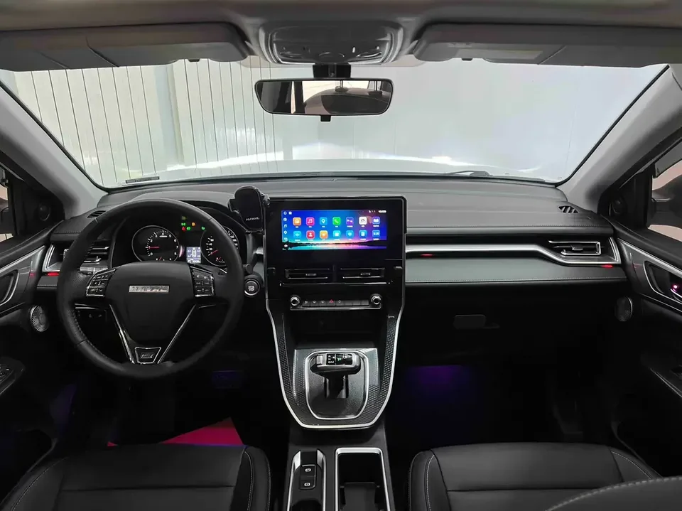 Haval M6 Haval M6 2021 PLUS 1.5T DCT Luxury Intelligent Connection 2022 — thumbnail 4