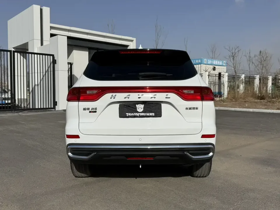 Haval M6 Haval M6 2021 PLUS 1.5T DCT Luxury Intelligent Connection 2023 — thumbnail 2