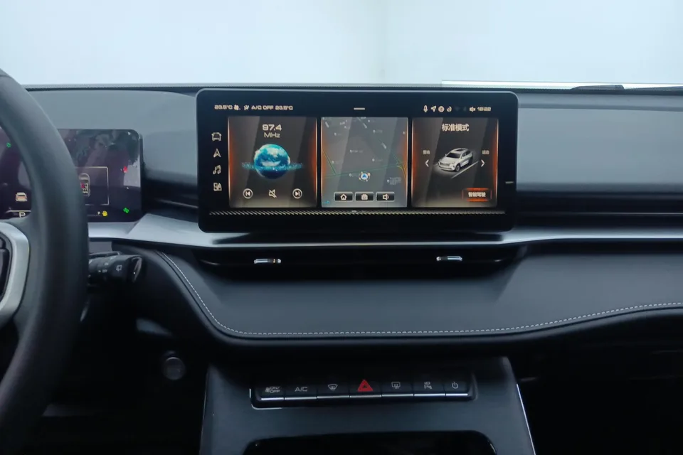 Haval H6 Haval H6 2024 1.5T Automatic 2WD Classic Edition 2025 — thumbnail 4