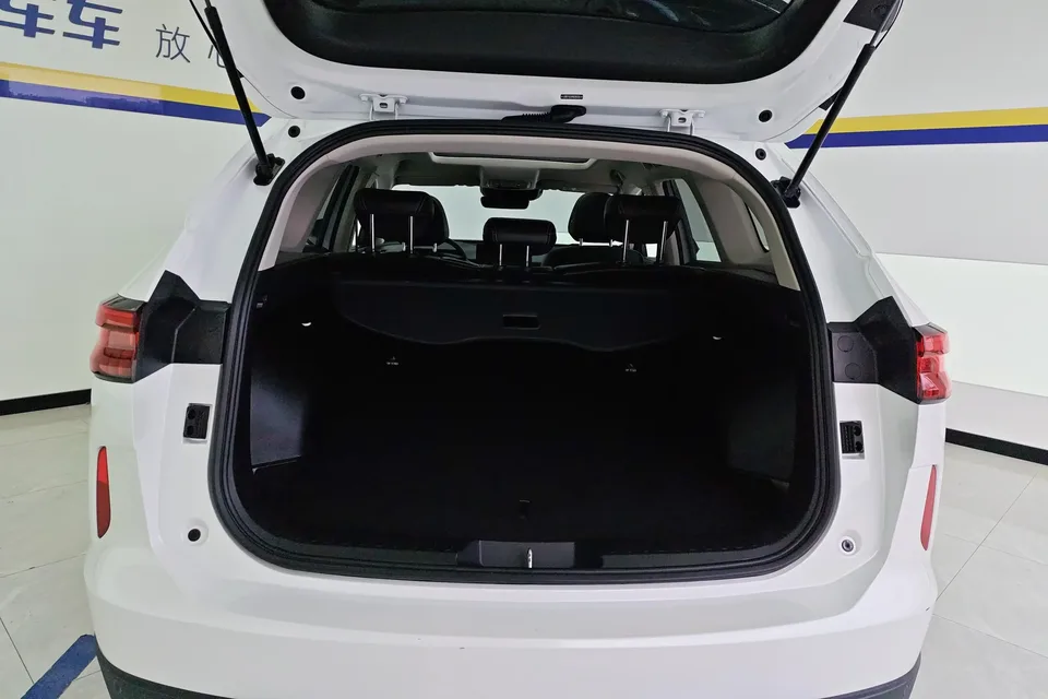 Haval H6 Haval H6 2021 The third generation 1.5GDIT automatic Max version 2023 — thumbnail 5