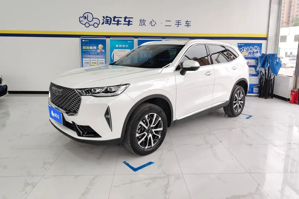 Haval H6 Haval H6 2024 1.5T Automatic 2WD Classic Edition 2025 — photo 1, buy with delivery to Moscow