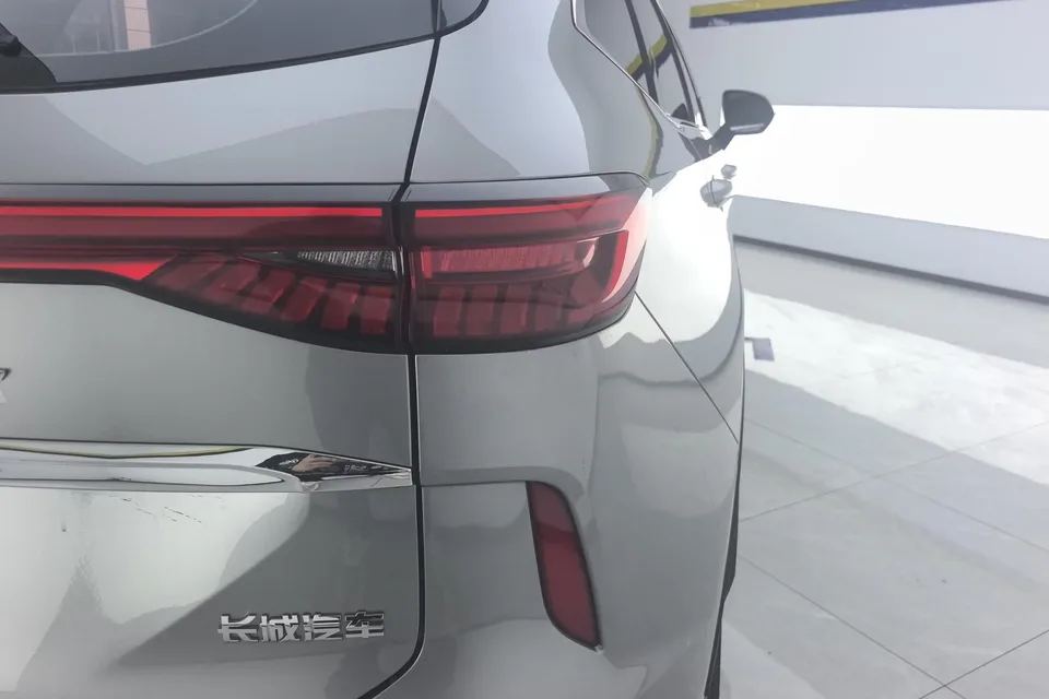 Haval H6 Haval H6 2021 The third generation 1.5GDIT automatic Max version 2022 — thumbnail 2