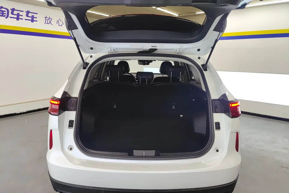 Haval H6 Haval H6 2024 1.5T Automatic 2WD Classic Edition 2025 — thumbnail 5