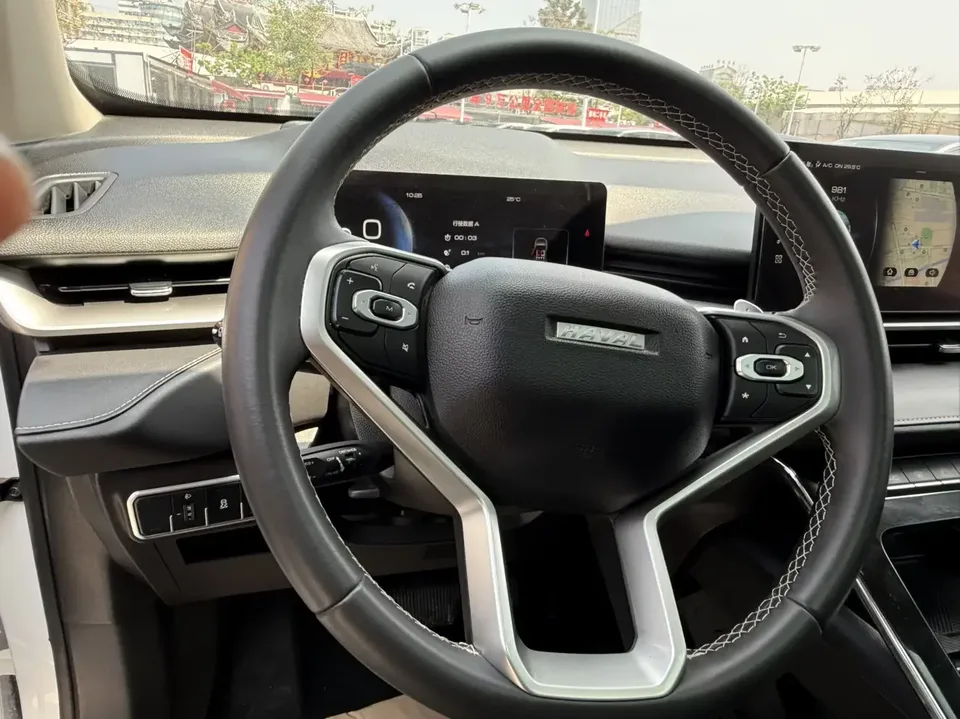 Haval H6 Haval H6 2021 The third generation 2.0T automatic four-wheel drive Max version 2023 — thumbnail 3