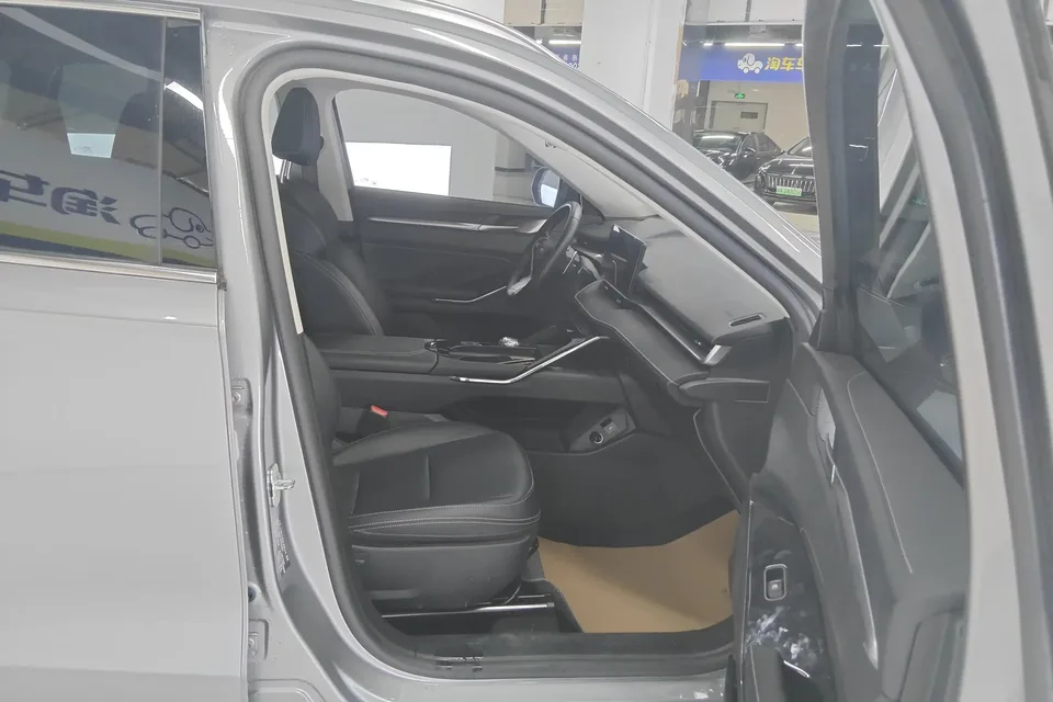 Haval H6 Haval H6 2022 The third generation 1.5T automatic two-wheel drive Pro 2023 — thumbnail 5