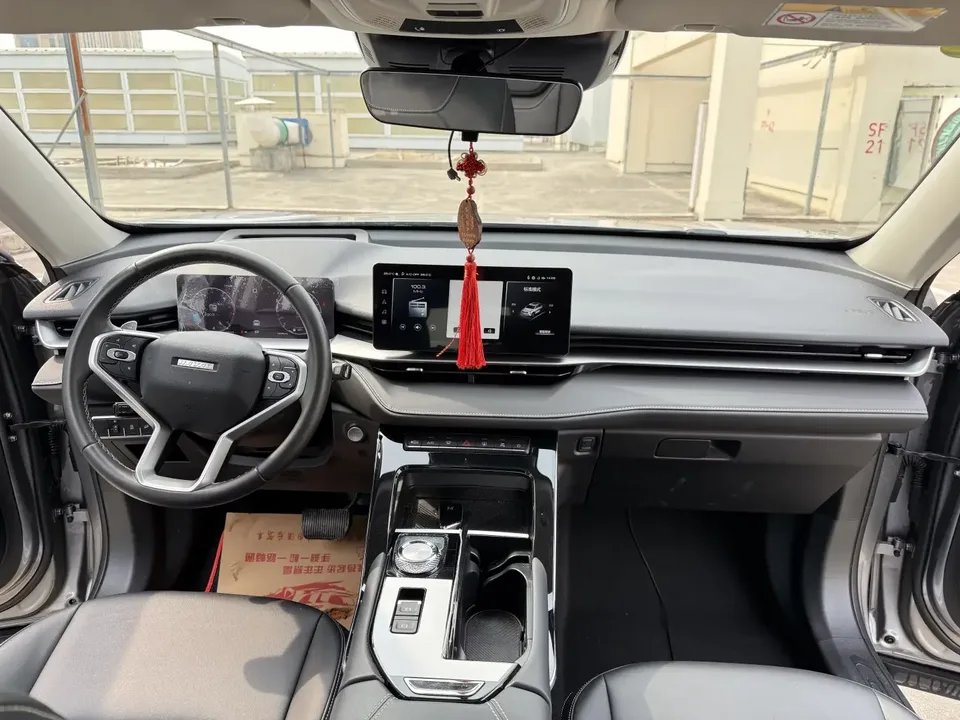 Haval H6 Haval H6 2022 The third generation 1.5T automatic two-wheel drive Max 2023 — thumbnail 3
