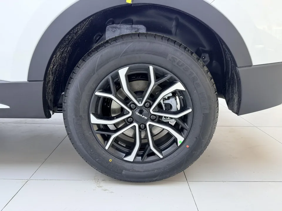 Haval H6 Haval H6 2025 National Trend Edition 1.5T Automatic City Edition 2026 — thumbnail 3