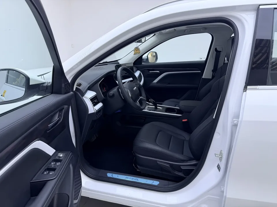 Haval H6 Haval H6 2025 National Trend Edition 1.5T Automatic City Edition 2026 — thumbnail 5