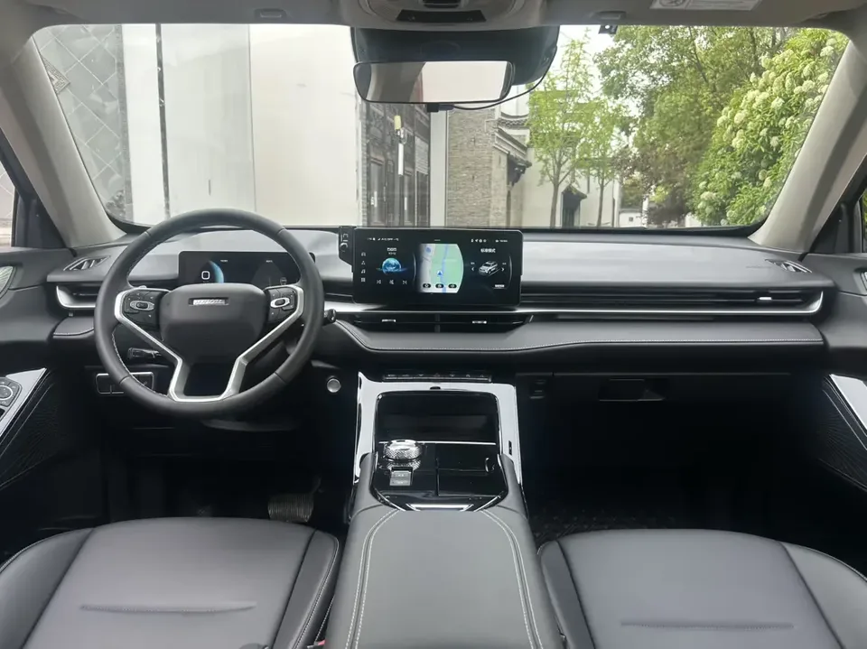 Haval H6 Haval H6 2022 The third generation 1.5T automatic two-wheel drive Max 2022 — thumbnail 3