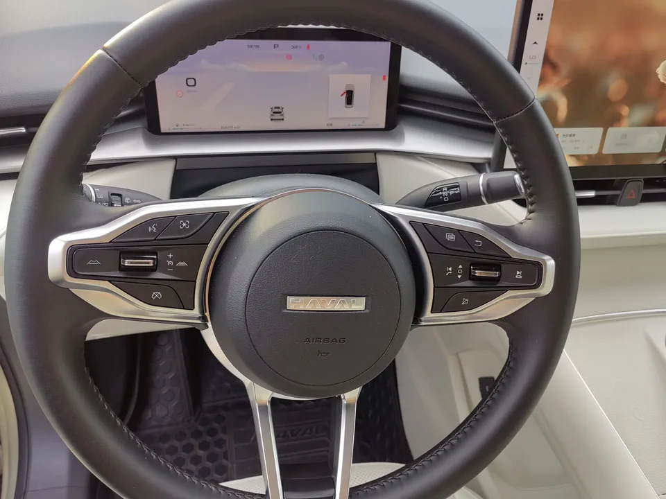 Haval H6 Haval H6 2024 1.5T Automatic 2WD Ultra Edition 2024 — thumbnail 4