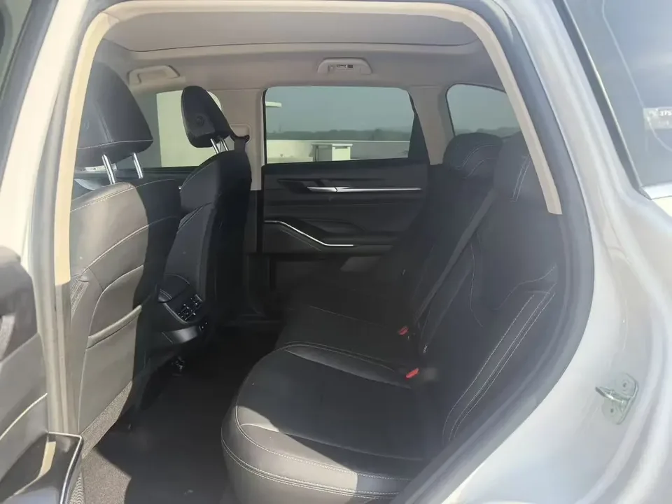 Haval H6 Haval H6 2021 The third generation 2.0T automatic four-wheel drive Max version 2023 — thumbnail 3