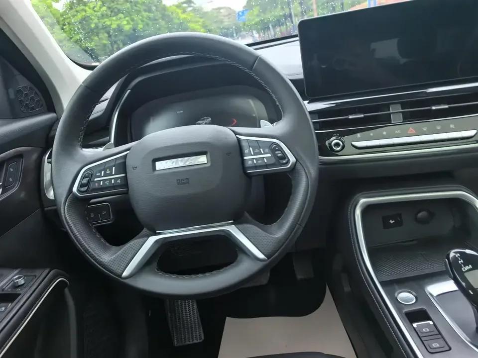 Haval H6 Haval H6 2021 Second Generation 1.5GDIT Automatic Champion Edition 2022 — thumbnail 5