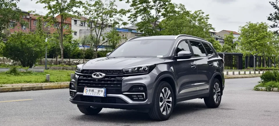 Chery Tiggo 8 Tiggo 8 2024 Honor Edition 230TCI Automatic Excellence Edition 7 Seaters 2024 — photo 1, buy with delivery to Moscow