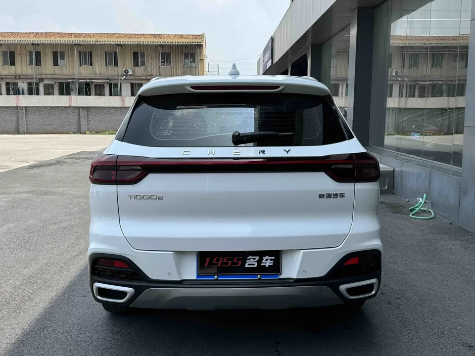 Chery Tiggo 8 Tiggo 8 2024 Honor Edition 230TCI Automatic Excellence Edition 5 Seaters 2024 — thumbnail 2