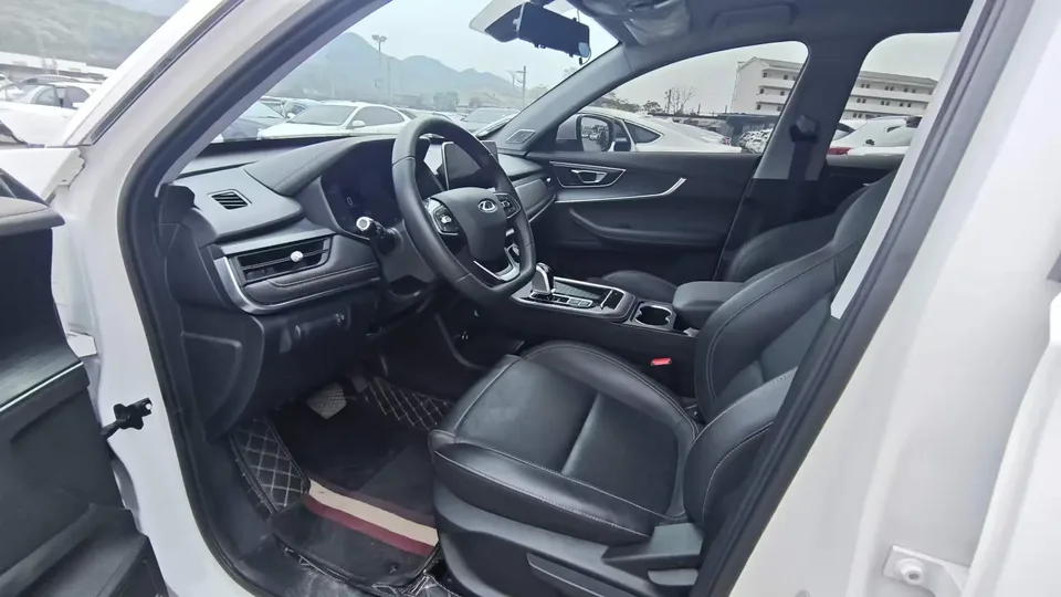Chery Tiggo 8 Tiggo 8 2024 Honor Edition 230TCI Automatic Excellence Edition 5 Seaters 2024 — thumbnail 5