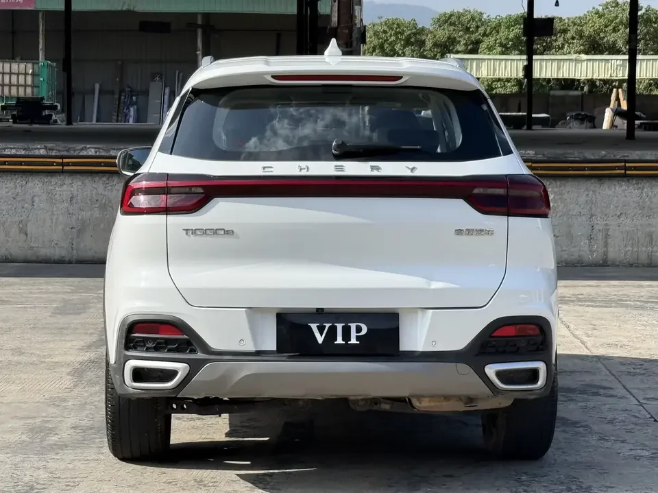 Chery Tiggo 8 Tiggo 8 2024 Honor Edition 230TCI Manual Advanced Edition 7 Seaters 2024 — thumbnail 2