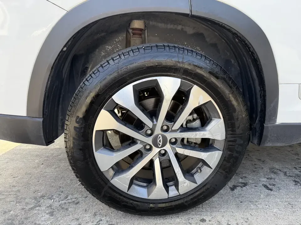 Chery Tiggo 8 Tiggo 8 2024 Honor Edition 230TCI Manual Advanced Edition 7 Seaters 2024 — thumbnail 4