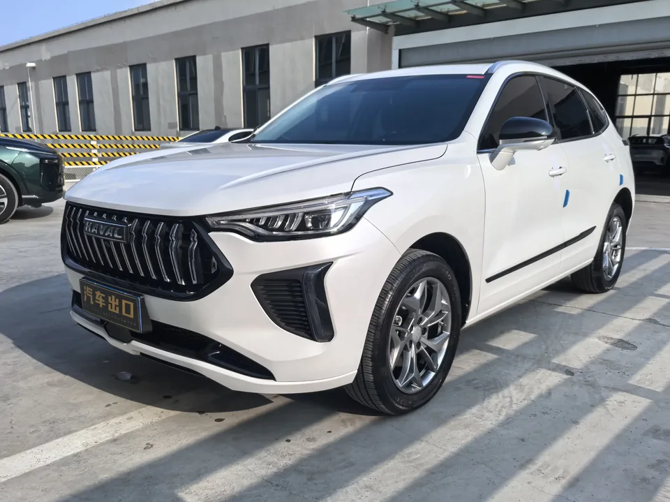 Haval Harvard Red Rabbit Harvard Red Rabbit 2023 1.5T Excellence 2023 — фото 1, купить с доставкой в Москву