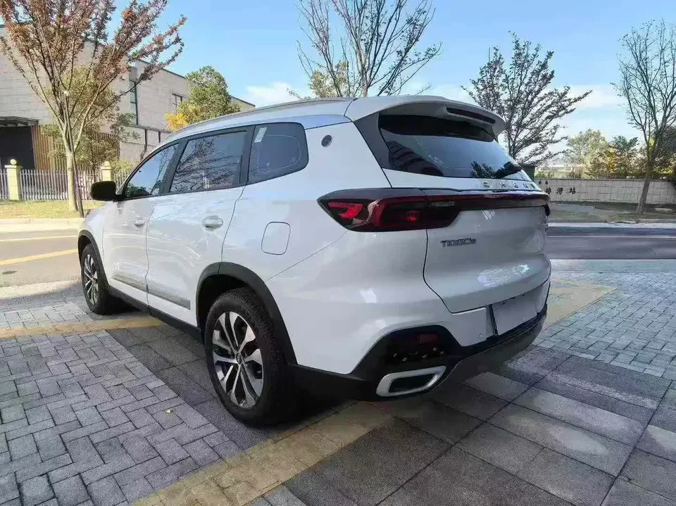 Chery Tiggo 8 Tiggo 8 2024 Honor Edition 230TCI Automatic Excellence Edition 5 Seaters 2024 — thumbnail 4