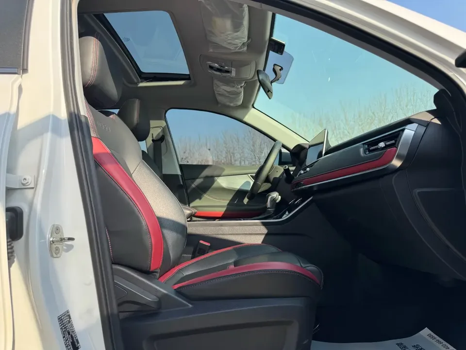 Chery Tiggo 5x Tiggo 5x 2021 Super Hero Edition 1.5L CVT Luxury 2022 — thumbnail 3