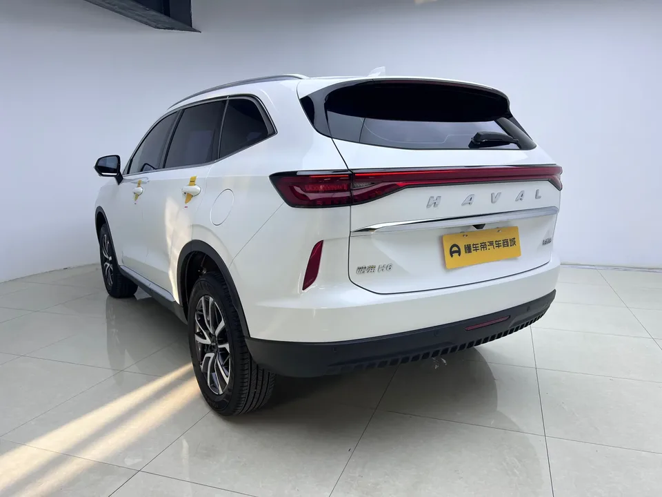 Haval H6 Haval H6 2022 The third generation 1.5T automatic two-wheel drive Max 2024 — thumbnail 2