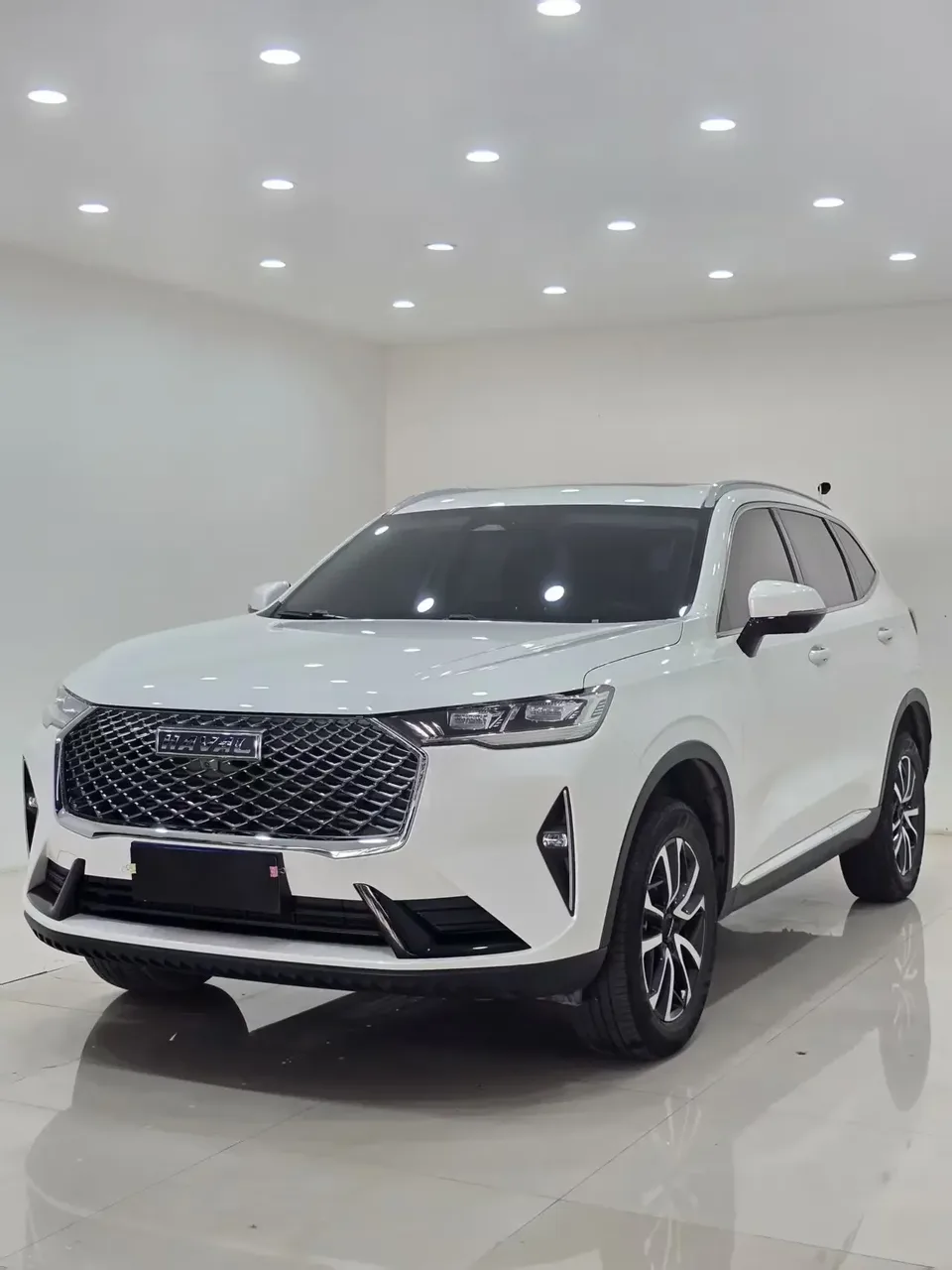 Haval H6 Haval H6 2022 The third generation 1.5T automatic two-wheel drive Max 2023 — photo 1, buy with delivery to Moscow