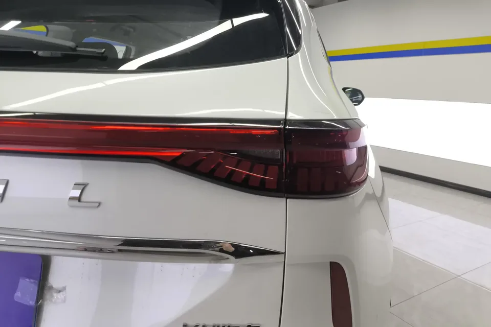 Haval H6 Haval H6 2022 The third generation 1.5T automatic two-wheel drive Max 2023 — thumbnail 2
