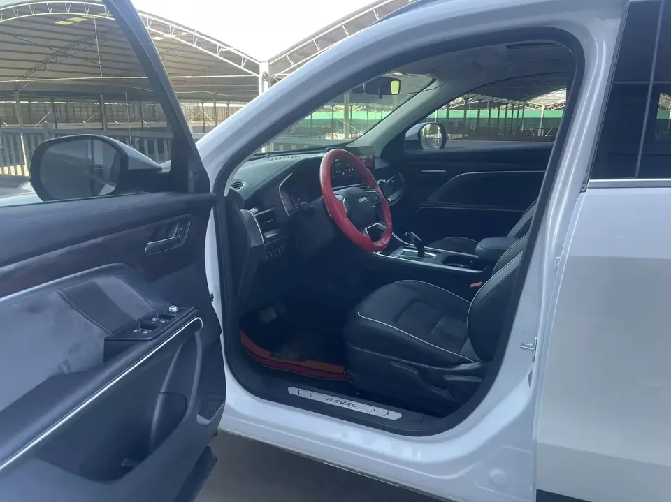 Haval H6 Haval H6 2023 National Trend Edition 1.5T Automatic City Edition 2023 — thumbnail 3
