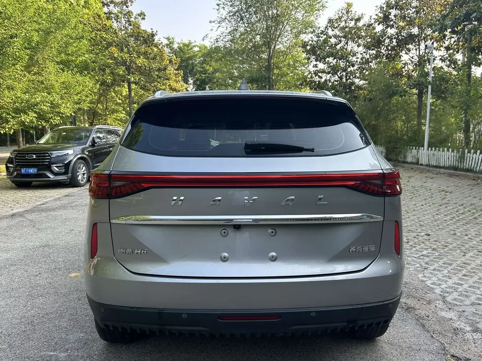 Haval H6 Haval H6 2022 The third generation 1.5T automatic two-wheel drive Max 2023 — thumbnail 2
