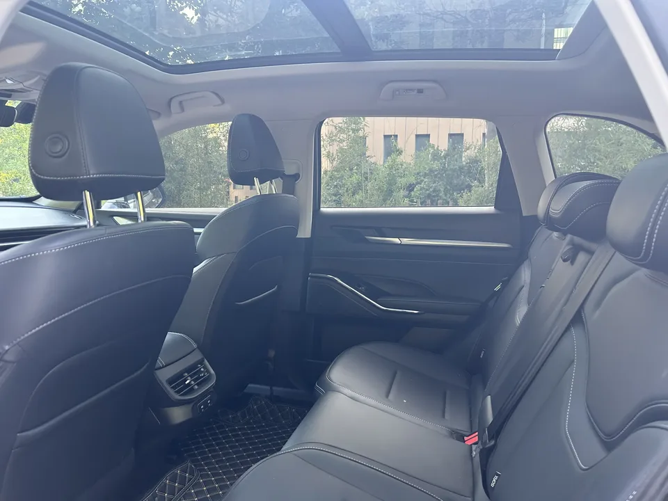 Haval H6 Haval H6 2022 The third generation 1.5T automatic two-wheel drive Max 2023 — thumbnail 3