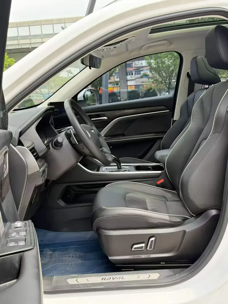 Haval H6 Haval H6 2023 National Trend Edition 1.5T Automatic Champion Edition 2024 — thumbnail 5