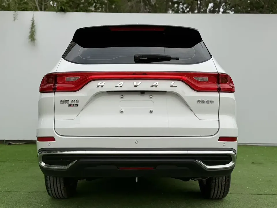 Haval M6 Haval M6 2023 PLUS 1.5T DCT Luxury Intelligent Connection 2022 — thumbnail 2