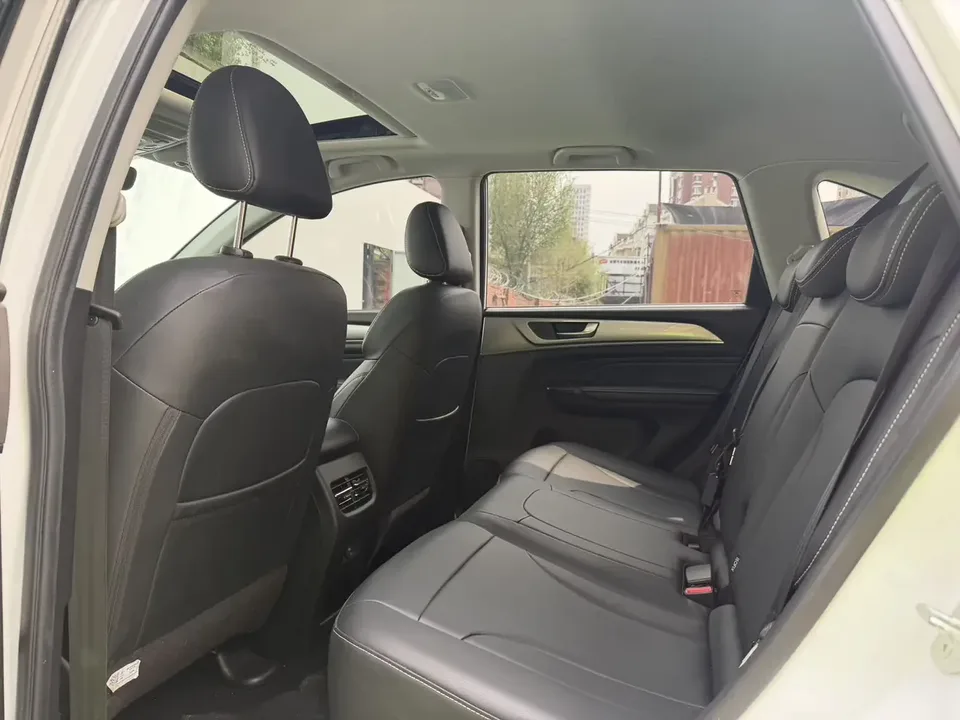Haval M6 Haval M6 2023 PLUS 1.5T DCT Luxury Intelligent Connection 2022 — thumbnail 3