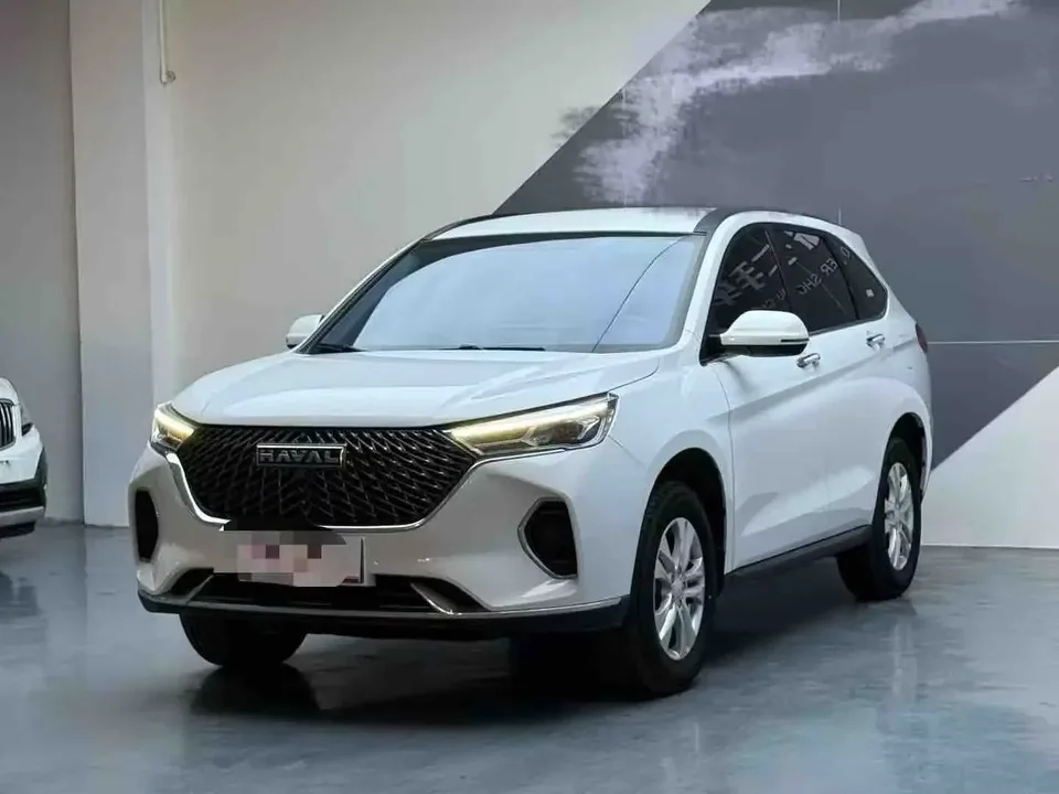 Haval M6 Haval M6 2021 PLUS 1.5T Manual Elite Smart Link 2024 — photo 1, buy with delivery to Moscow