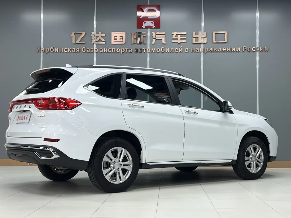 Haval M6 Haval M6 2021 PLUS 1.5T DCT Luxury Intelligent Connection 2022 — thumbnail 2